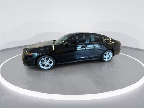 Used 2024 Honda Accord LX image 3