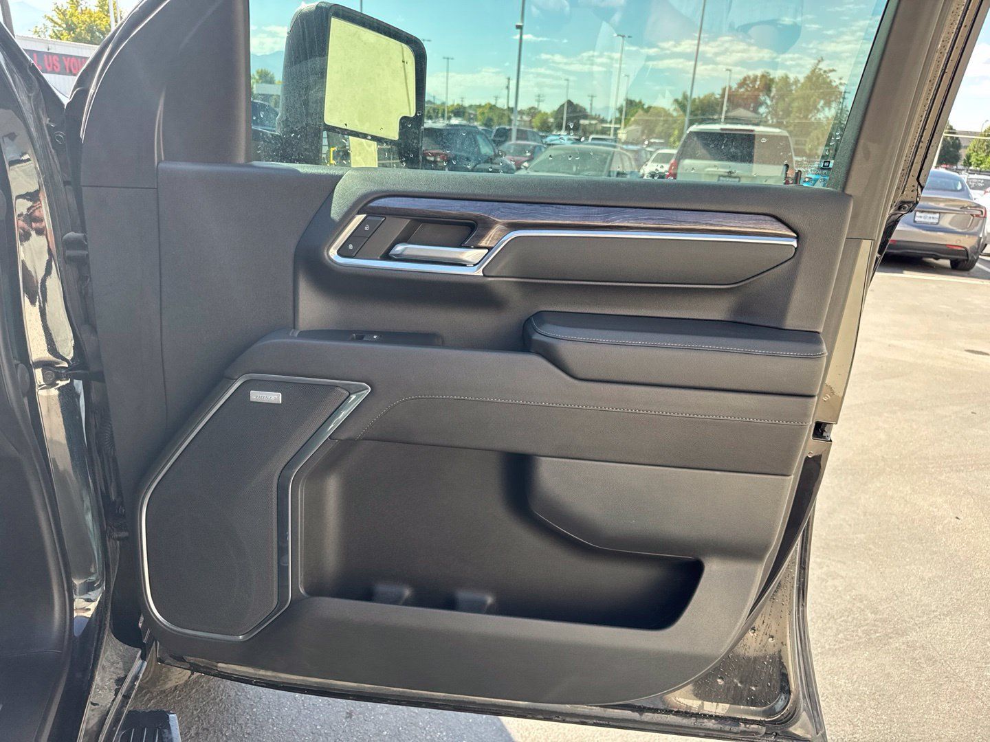 Used 2024 Chevrolet Silverado 2500 LTZ w/ LTZ Texas Edition AWD/4WD image 11