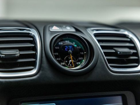 Used 2016 Porsche Cayman GT4 image 46