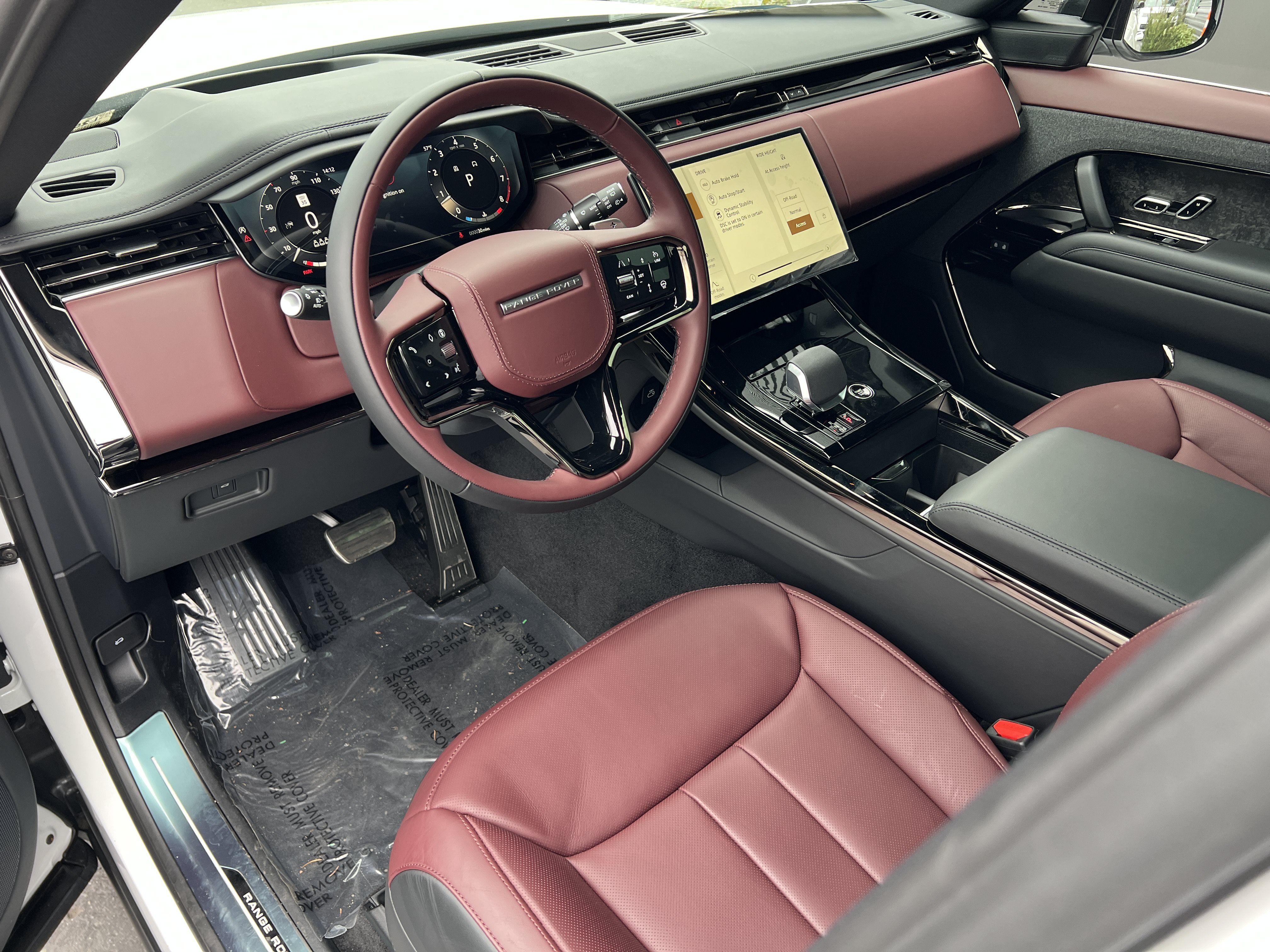 New 2025 Land Rover Range Rover Sport Dynamic SE AWD/4WD image 21