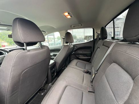 Used 2016 Chevrolet Colorado LT w/ LT Convenience Package image 8