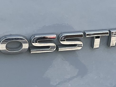 Used 2018 Subaru Crosstrek 2.0i Limited AWD/4WD image 8