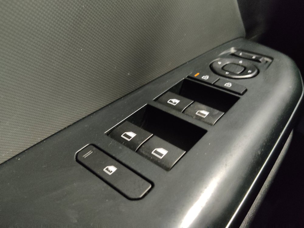 Used 2025 Kia K4 FWD image 27
