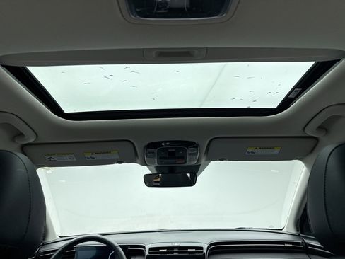 Used 2023 Hyundai Tucson SEL w/ Convenience Package image 18