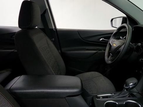 Used 2024 Chevrolet Equinox LT image 24