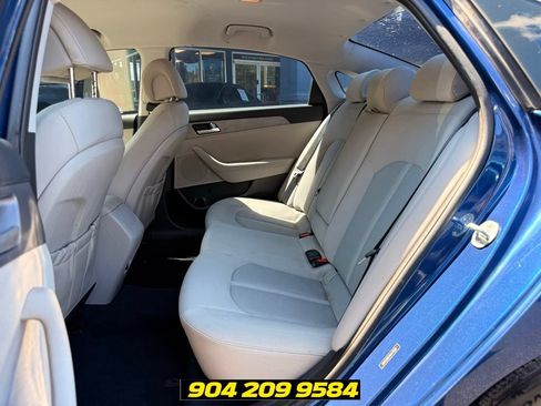 Used 2017 Hyundai Sonata SE FWD image 26