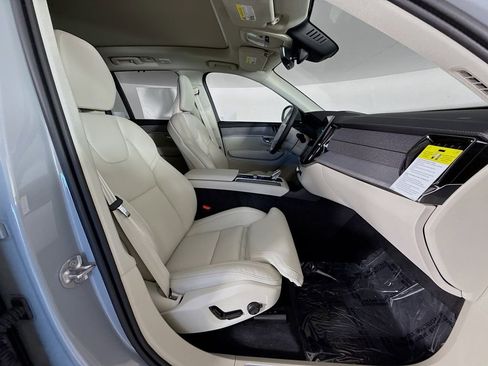 New 2026 Volvo XC90 T8 Ultra w/ Protection Package Premier AWD/4WD image 31