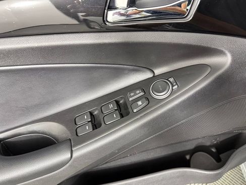 Used 2013 Hyundai Sonata Limited image 18