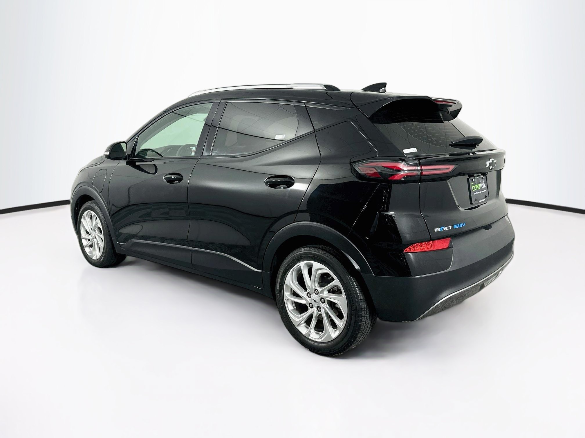 Used 2023 Chevrolet Bolt EUV LT FWD image 5