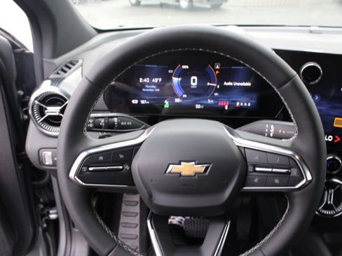 New 2024 Chevrolet Blazer EV LT image 15