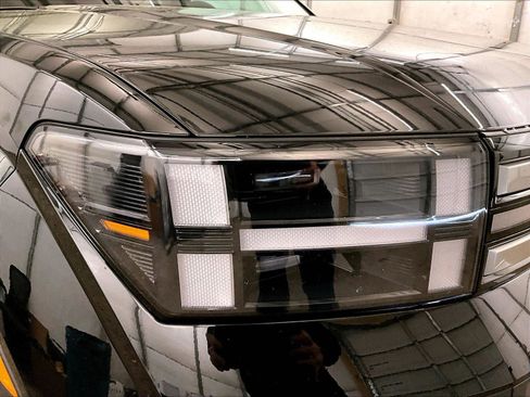 Used 2025 Hyundai Santa Fe SEL AWD/4WD image 27