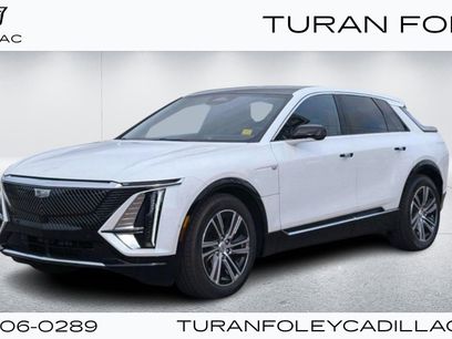 New 2025 Cadillac Lyriq Luxury w/ LPO, Floor Liner Package