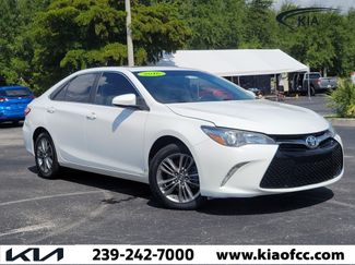 Used 2016 Toyota Camry SE w/ Moonroof Package FWD video 1