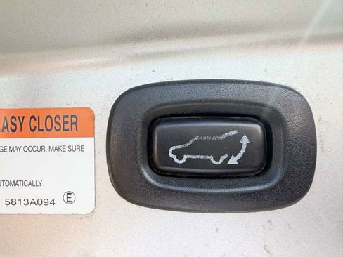 Used 2018 Mitsubishi Outlander GT image 13