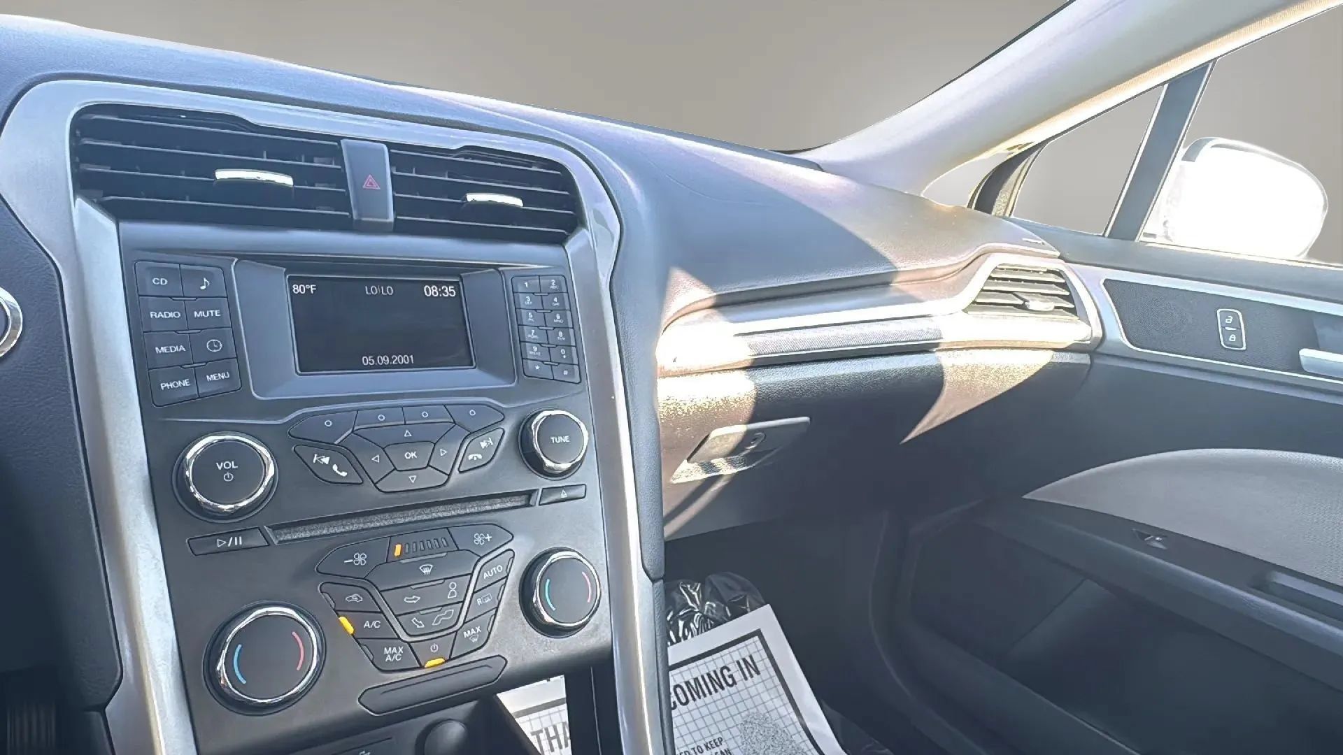 Used 2018 Ford Fusion S FWD image 19