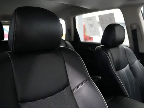 Used 2017 INFINITI QX60 AWD w/ Premium Plus Package image 24