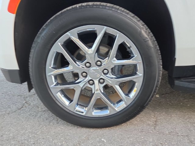 Certified 2024 GMC Yukon XL Denali AWD/4WD image 32