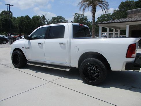 Used 2014 RAM 1500 Lone Star AWD/4WD image 4