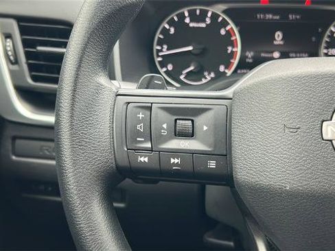 Certified 2025 Nissan Rogue S image 23