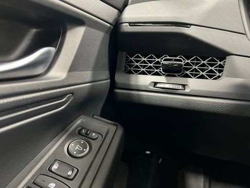 New 2025 Honda Accord LX image 17