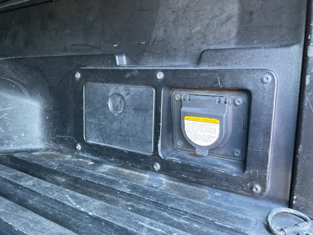 Used 2016 Toyota Tacoma TRD Sport w/ Towing Package RWD image 11
