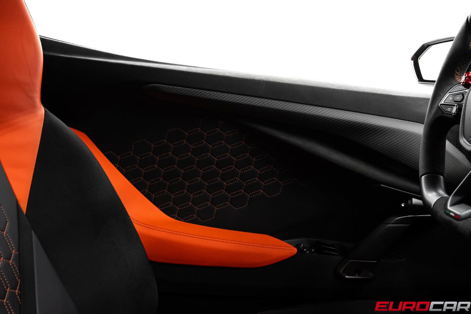 Used 2024 Lamborghini Revuelto AWD/4WD image 35