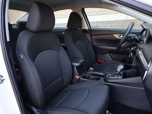 Used 2021 Kia Forte LXS image 22