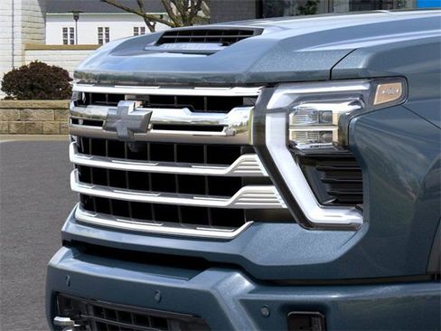 New 2026 Chevrolet Silverado 2500 High Country w/ Technology Package image 13