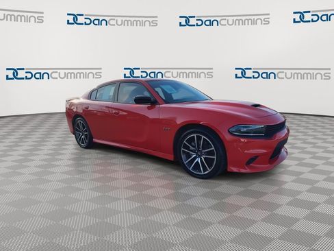 Used 2023 Dodge Charger R/T w/ Plus Group image 2