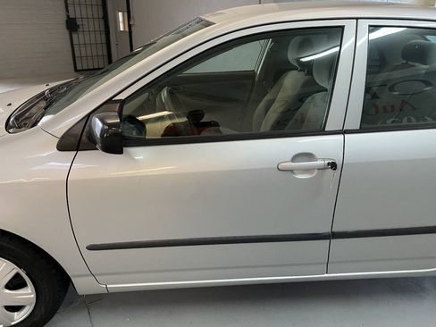 Used 2007 Toyota Corolla CE FWD image 15