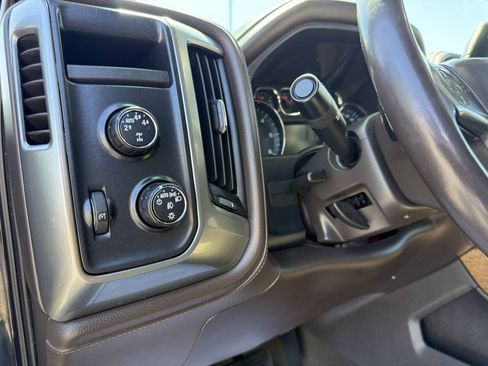 Used 2015 Chevrolet Silverado 1500 LTZ w/ Texas Edition, 1LZ Trim AWD/4WD image 22