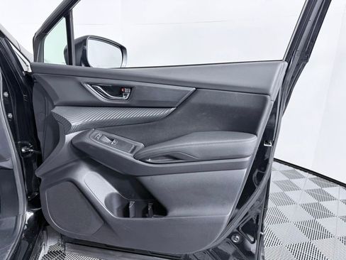 Used 2024 Subaru Ascent Premium image 10