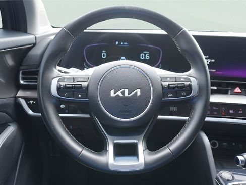 Used 2023 Kia Sportage EX FWD image 10