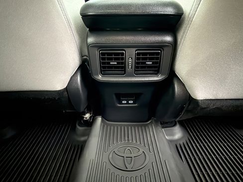 Used 2023 Toyota RAV4 XLE w/ Convenience Package AWD/4WD image 23