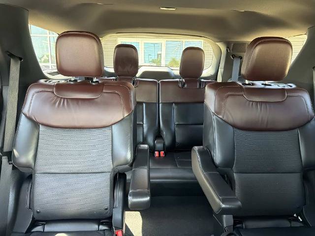 Certified 2023 Ford Explorer Platinum w/ Technology Package AWD/4WD image 12
