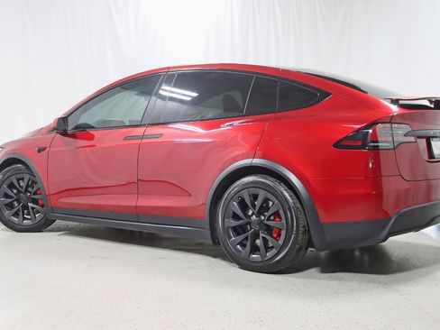 Used 2023 Tesla Model X Plaid image 10