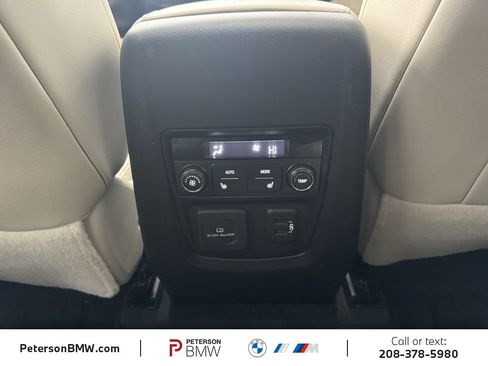 Used 2022 Buick Enclave Avenir w/ Avenir Technology Package image 22