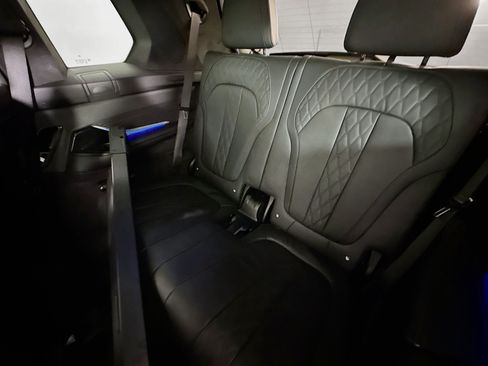 Used 2023 BMW X7 M60i w/ Executive Package AWD/4WD image 24