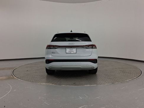 Used 2023 Audi Q4 e-tron Premium Plus w/ Premium Plus image 10