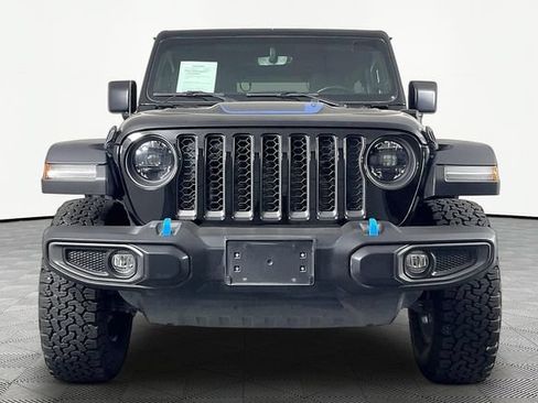 Used 2023 Jeep Wrangler Unlimited Rubicon 4xe w/ Cold Weather Group AWD/4WD image 2