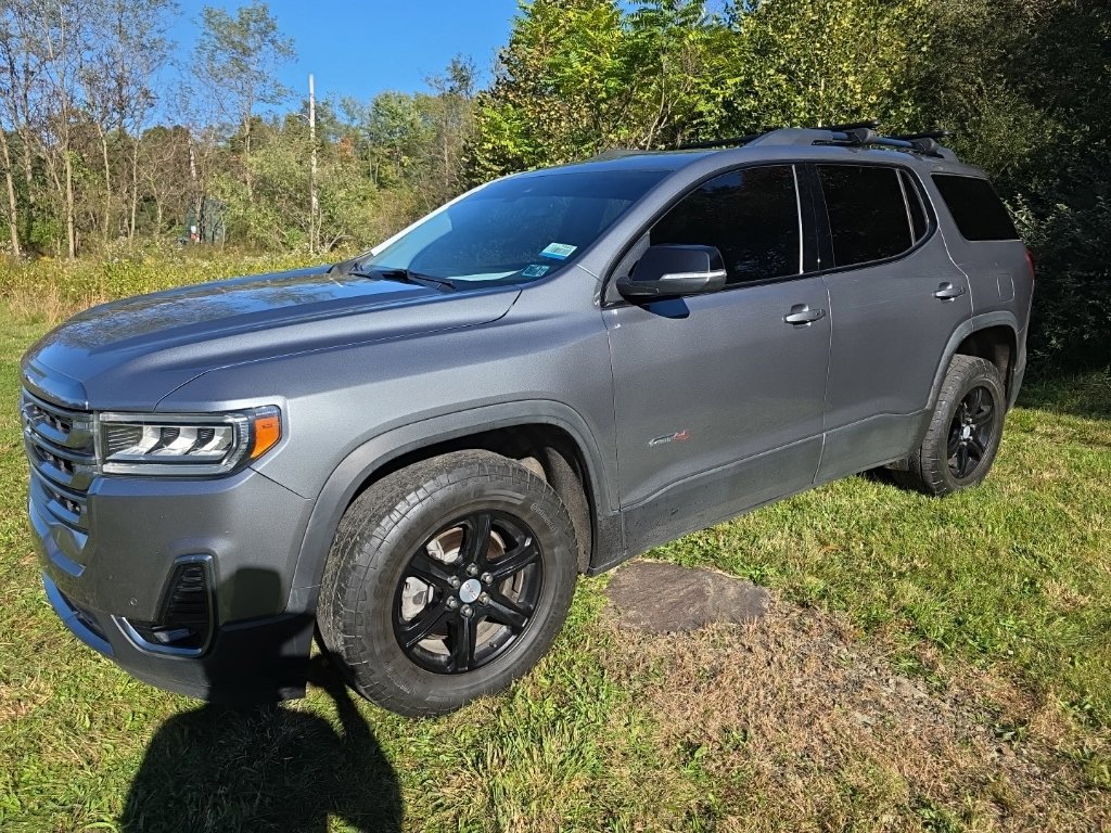 Used 2022 GMC Acadia AT4 w/ Trailering Package AWD/4WD image 3