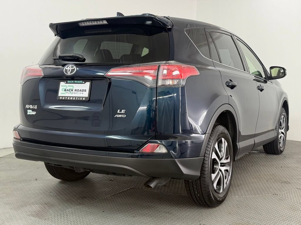 Used 2018 Toyota RAV4 LE w/ All Weather Liner Package AWD/4WD image 9