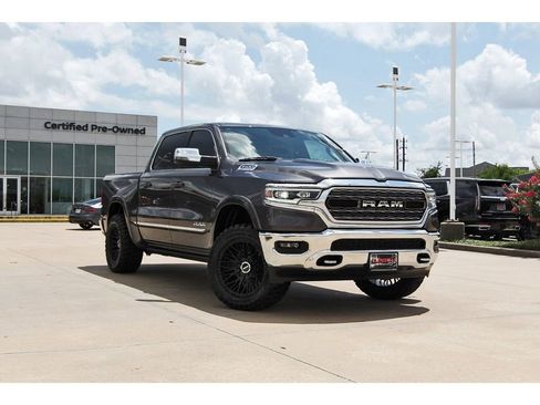 Used 2024 RAM 1500 Limited AWD/4WD image 1