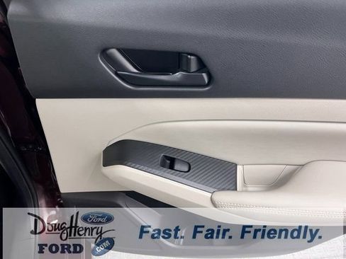 Used 2025 Nissan Altima 2.5 SV image 28