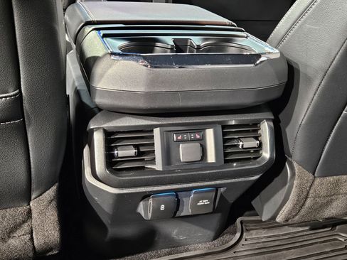 Used 2023 Ford F150 Lariat w/ Equipment Group 502A High image 38