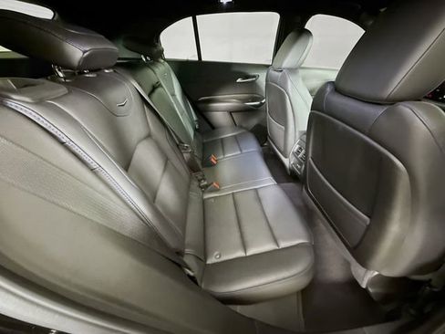 Used 2024 Cadillac XT4 Sport w/ Technology Package image 27