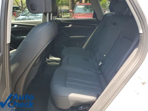 Used 2021 Audi Q5 2.0T Premium w/ Convenience Package AWD/4WD image 11