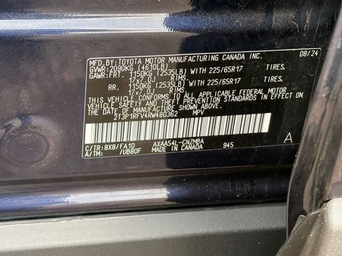 Used 2024 Toyota RAV4 XLE w/ Convenience Package AWD/4WD image 22