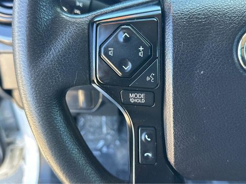 Used 2021 Toyota Tacoma SR image 22