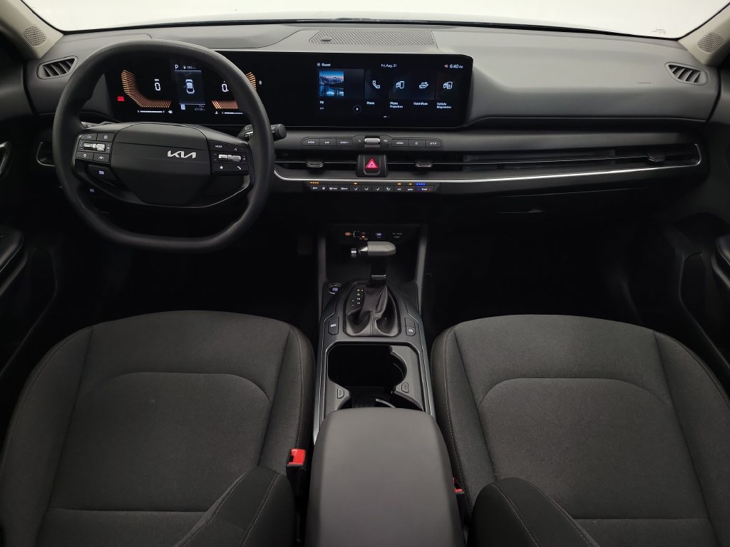 Used 2025 Kia K4 FWD image 12